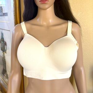 TrueKind NWT Supportiv Comfort Wireless Bra size XL